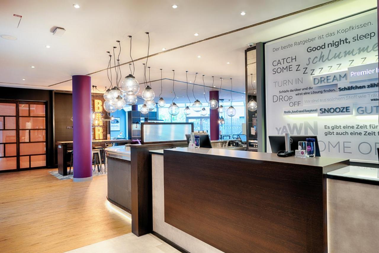 Premier Inn Stuttgart Bad Cannstatt 외부 사진